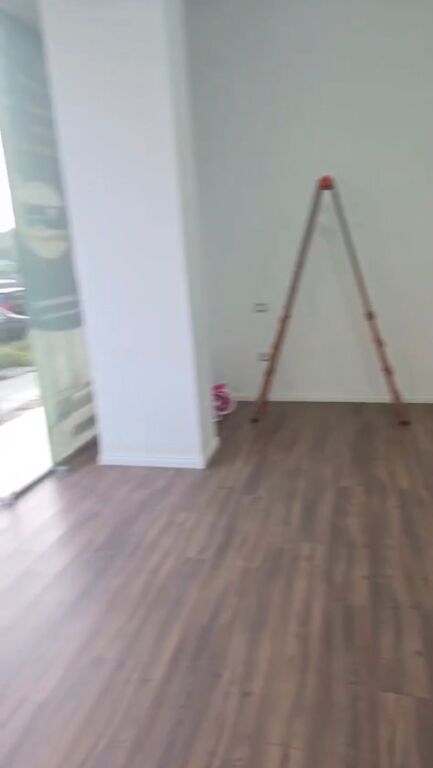 Business premises 50m² for rent at Rrugica e Nela 5, Astir.