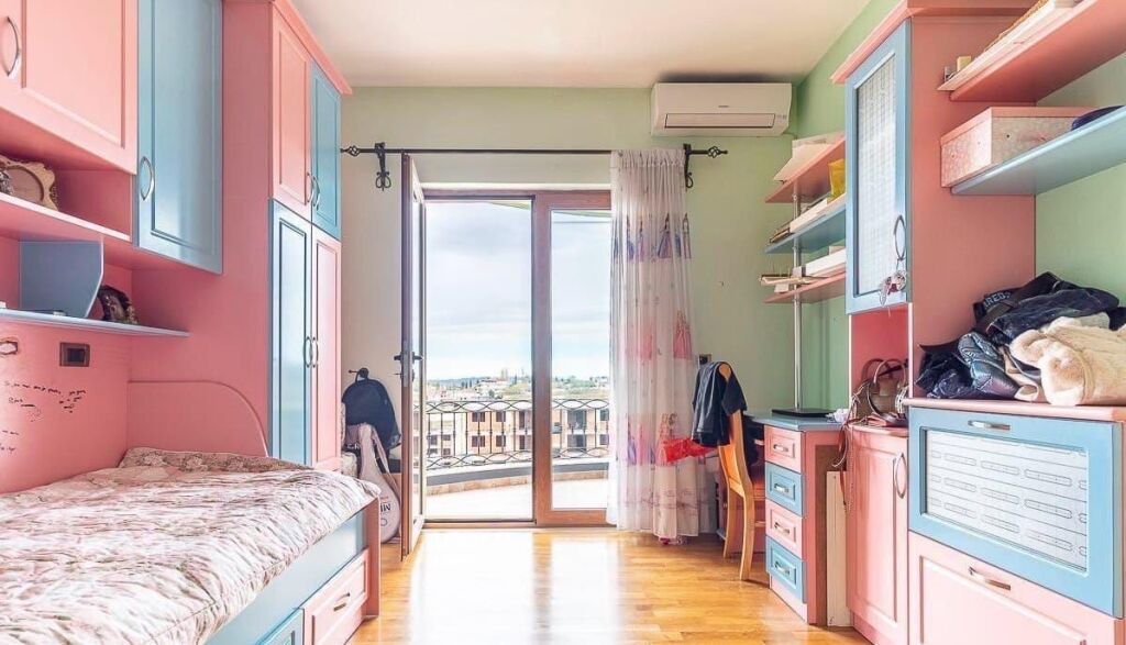 Shitje | Vilë 6 + 1 | Shkoze | 600000 €