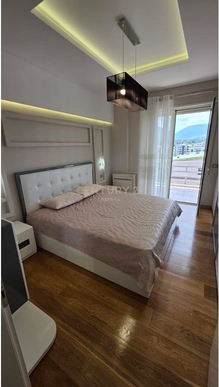 Modern 2+1 apartment for sale, with lake view 262,000 €