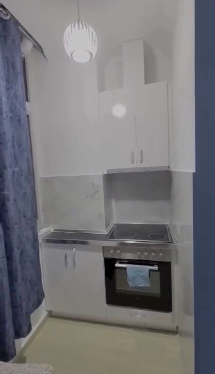 Apartament 1+1 për Qira, Astir Bulevardi Migjeni.