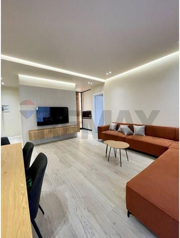 APARTAMENT 2+1 ME QIRA TE KOMPLEKSI DELIJORGJI!