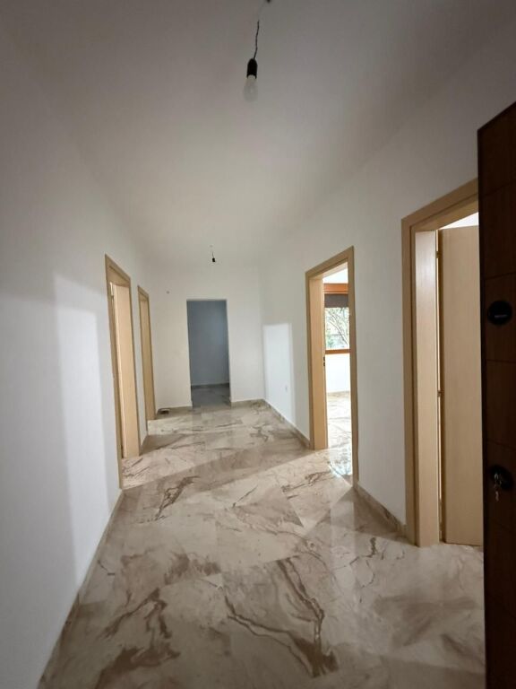 Shtëpi private 2+1 me Qira te Spitali, Durrës