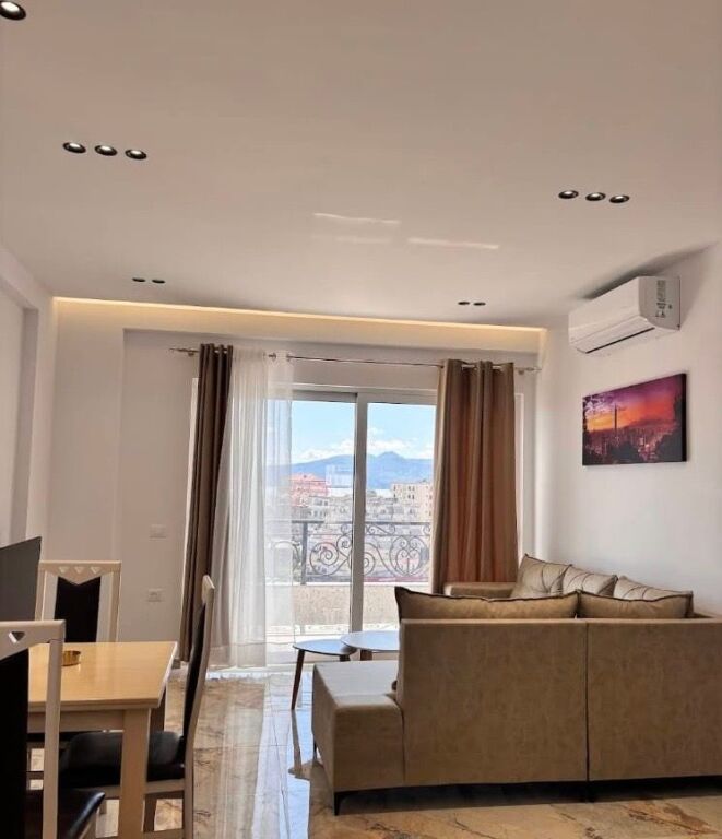 Jepet Apartamet me Qera ne Sarande