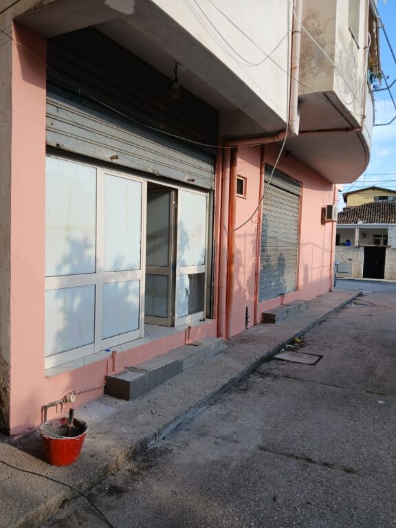 SHITEN 2 DYQANE OKAZION Prane Gjimnazit “Halim Xhelo”, Vlore