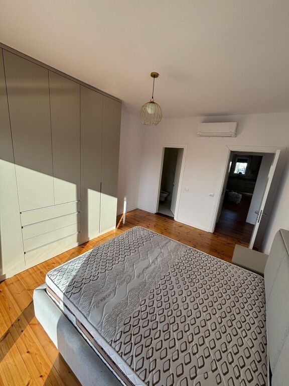 Apartament me qera , xhamllik
