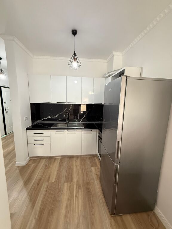 Apartament me qira 1+1,plazh  iliria🏡