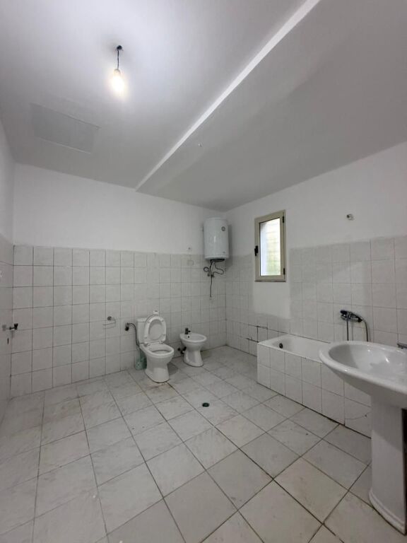 Shtëpi private 2+1 me Qira te Spitali, Durrës