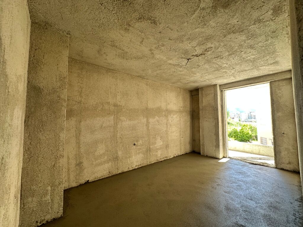 Apartament 1+1 ne shitje Vlore 7 minuta nga lungomare dhe qendra