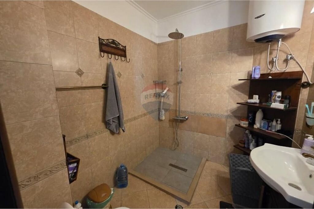 Apartment 2+1+2 for Sale - Eleonora, Rrapo Hekali Street