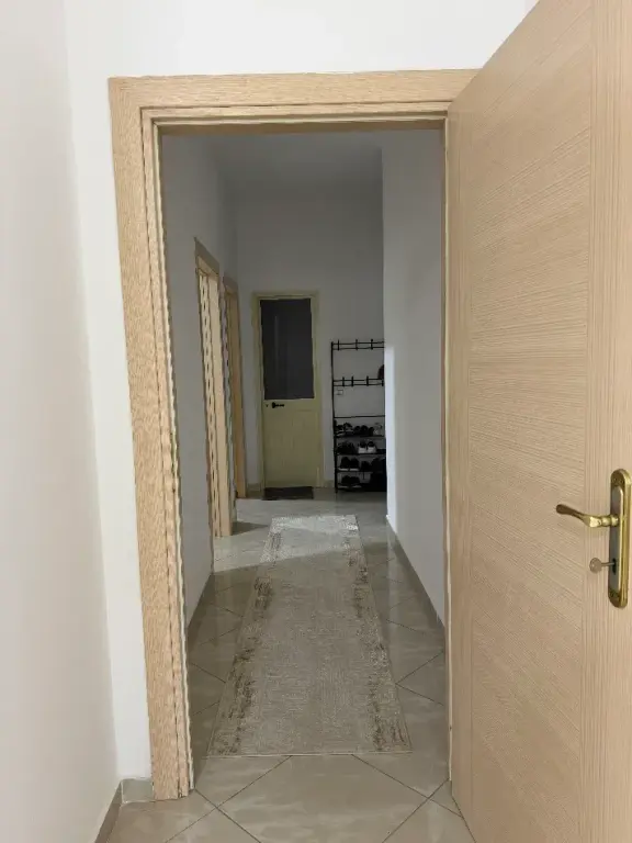 Qera | Apartament 2 + 1 | Unaza e Madhe | 500 €/muaj