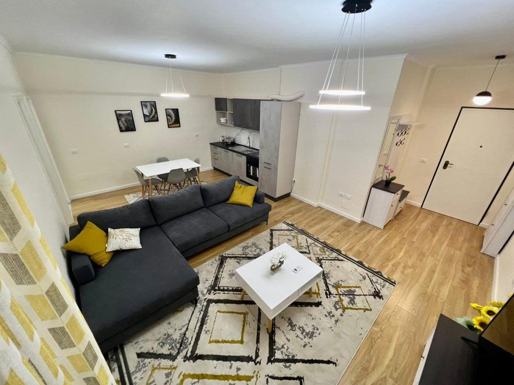 Apartament 1+1 per shitje tek Liqeni i Thate
