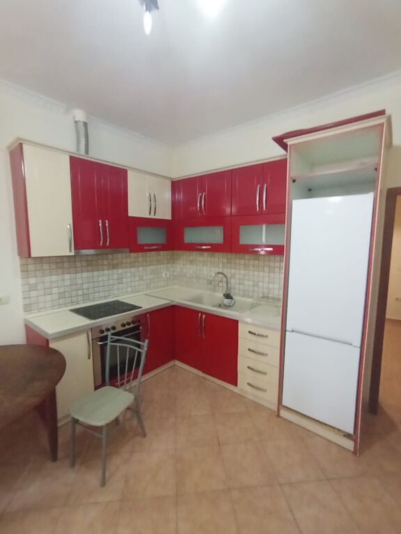 Jepet me qira apartment 3+1