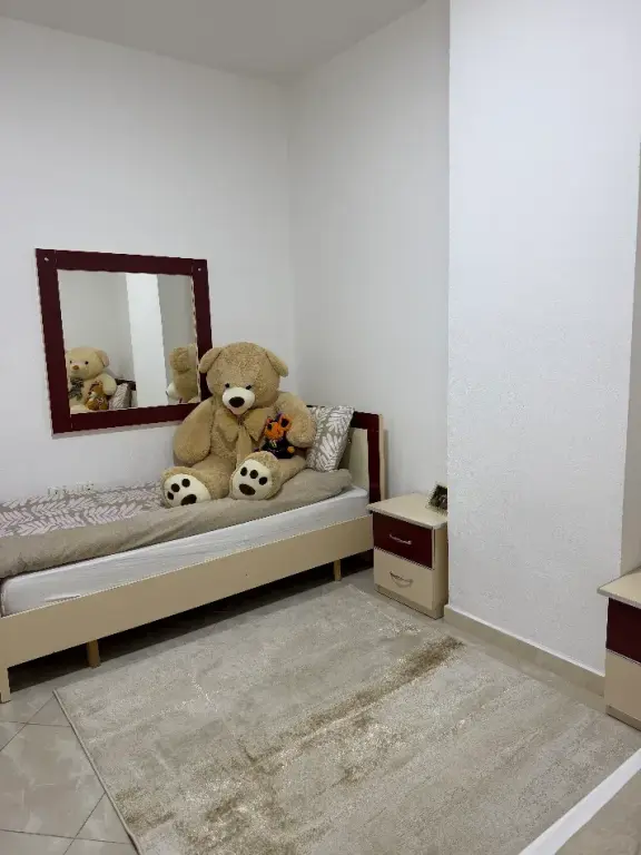 Qera | Apartament 2 + 1 | Unaza e Madhe | 500 €/muaj