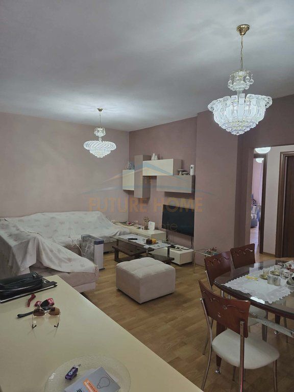 Shitet, Apartament 2+1+2, Unaza e Re 145,000 €