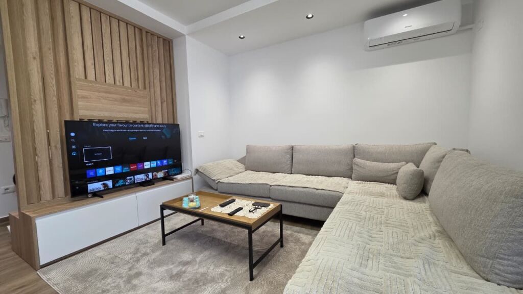 2 apartments together for rent