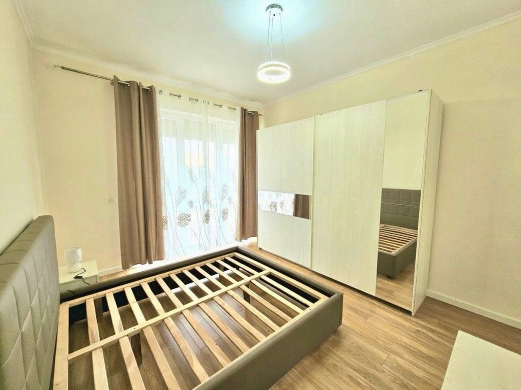 Apartament 1+1 per shitje tek Liqeni i Thate