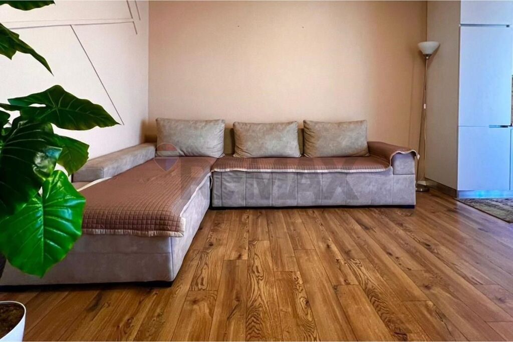 Apartment 1+1 for rent at Mine Peza Street!
