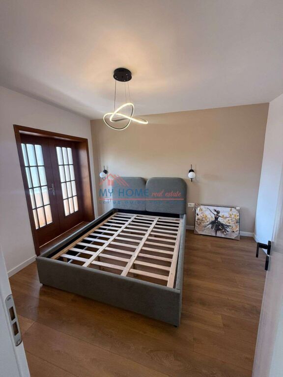 Shiten 3 apartamente 1+1 tek Mozaiku ne Tirane