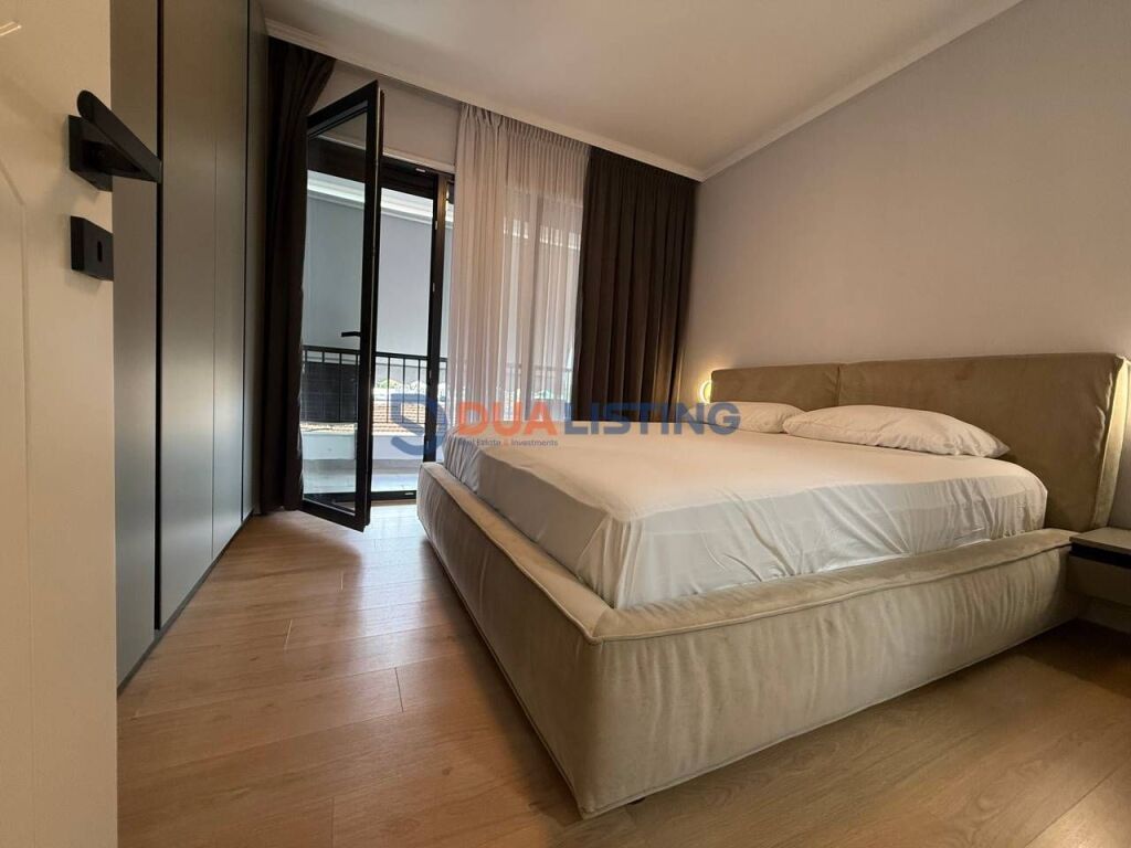 For rent modern 2+1 apartment on Durrës Street near Colosseo Hotel!