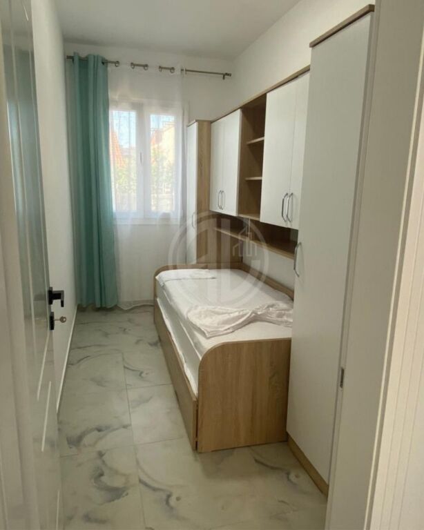 🏡 Jepet me Qira Apartament 2+1 – Kati i pare i një Vile Lagjja 17 Durres