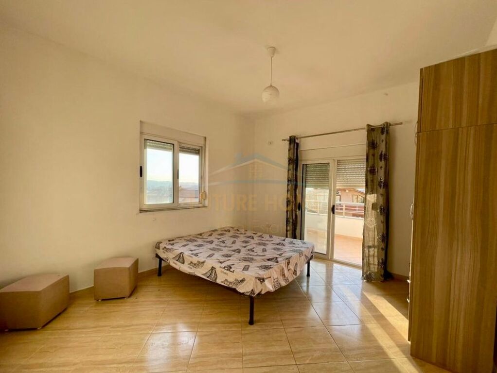 Qera, Apartament 2+1+2+Ballkon+Post Parkimi, Kodra e Priftit.