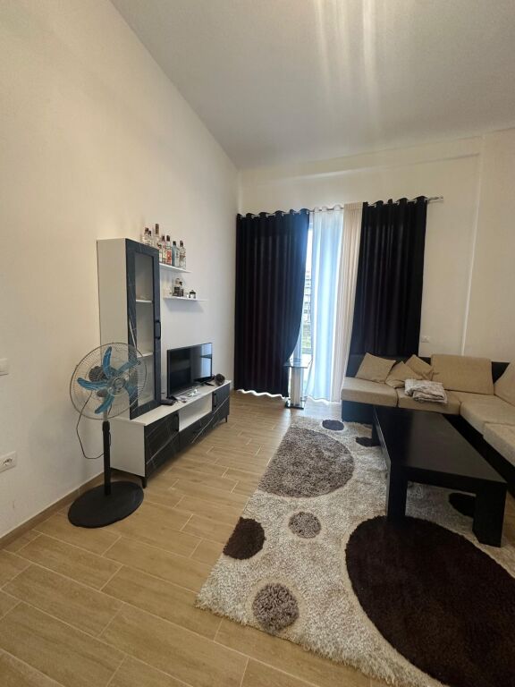 Appartamento 2+1 ad Astir 500€