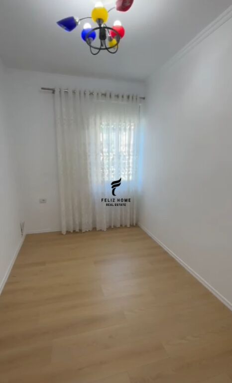 SHITET APARTAMENT 2+1 FRESK 135.000.000 LEKE FH-75494