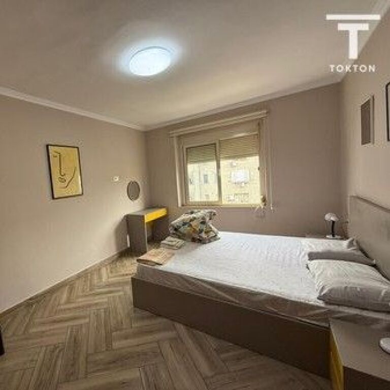 SHITET, APARTAMENT 1+1, RRUGA: "21 DHJETORI", TIRANË
