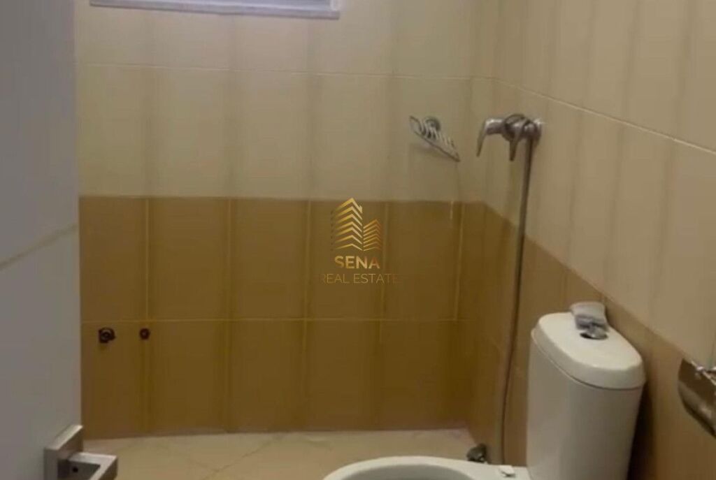Rent, Business Premises 2+1, Sauk, 80,000 Lek/month