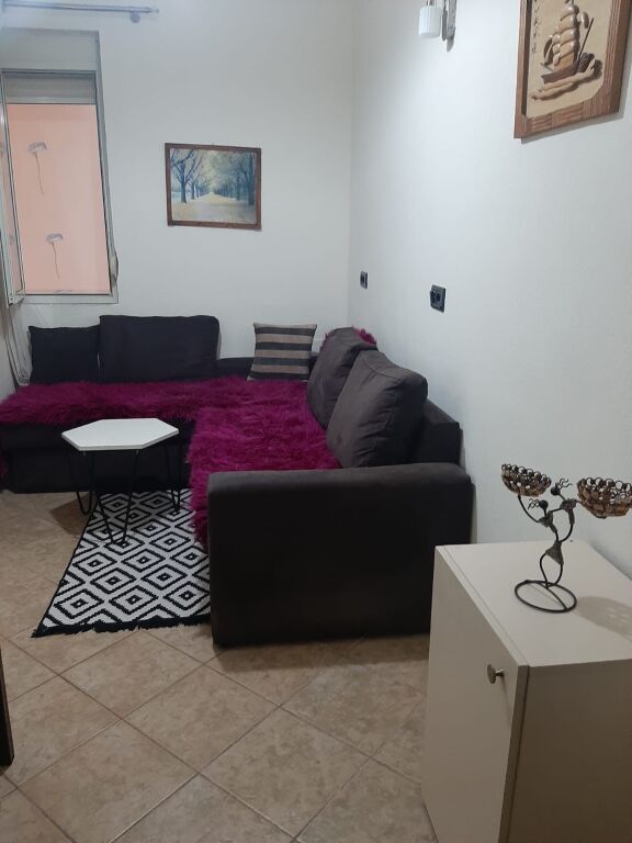 Super 1+1 vicino al concord center Completamente arredato + wifi