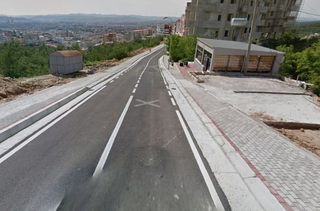 SHITET TRUALL 182 M + NDERTESE - RR. E DAJTIT , TIRANE