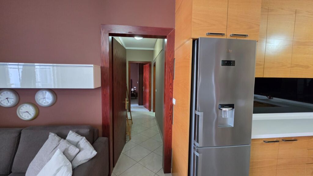 Jepet me Qira Apartament 2+1+2+Depo + 2 Ballkone