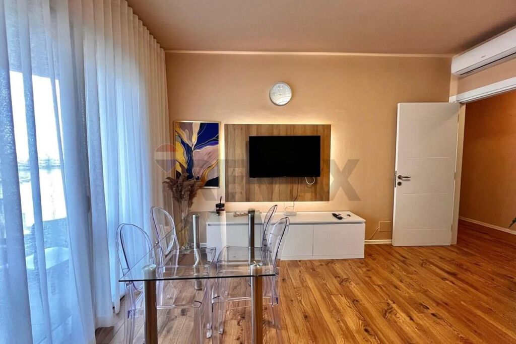 Apartment 1+1 for rent at Mine Peza Street!
