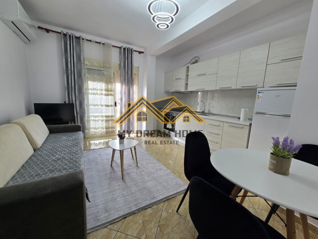 JEPET ME QIRA APARTAMENTI 1+1 AFER KAZAZIT DURRES!