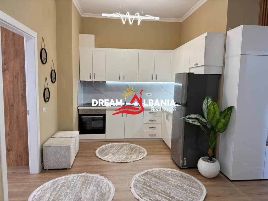 Apartment 1+1 with Parking Space for Rent at the Botanical Garden-Tirana (ID 42111580)
