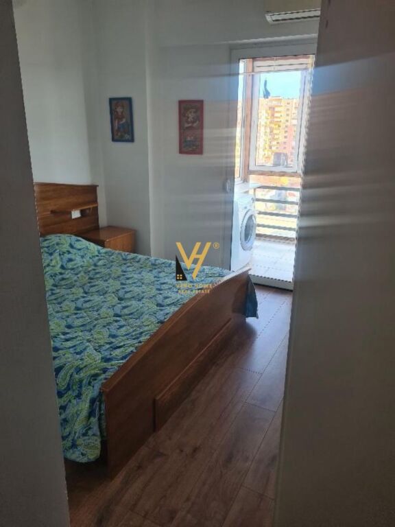 JEPET APARTAMENT 2+1+2+BLK ME QIRA TEK RRUGA KAVAJES 60.000 LEKE