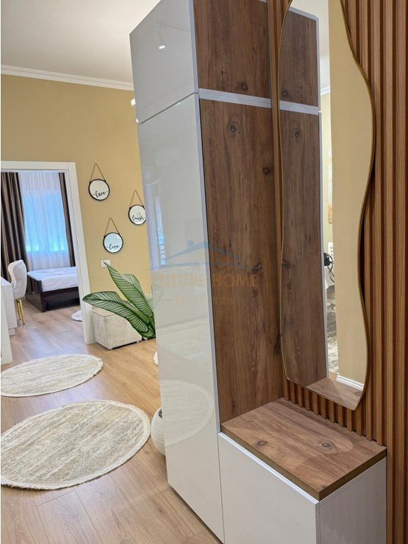 Qera, Apartament 1+1+Post Parkimi, Kopshti Botanik, Tirane . Empire69533