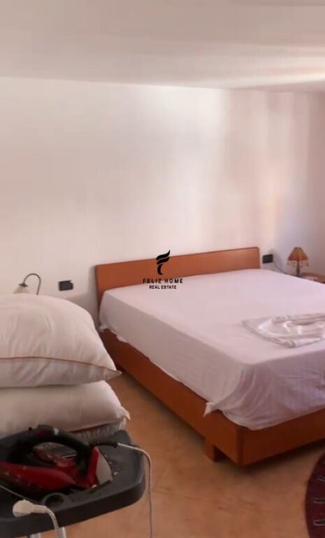SHITET APARTAMENT 3+1 PAZARI RI 19.000.000 LEKE FH-75440