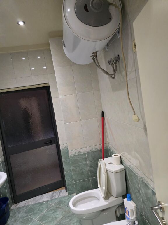 Jepet Me Qera Apartament 1+1+1 Ballkon