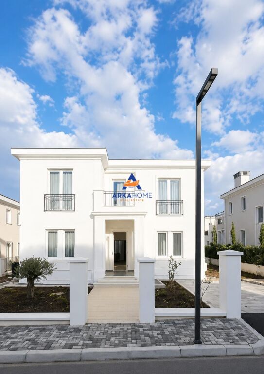 JEPET ME QERA VILE 2 KATE "NË ROLLING HILLS 2, TIRANË " 10.000 EURO