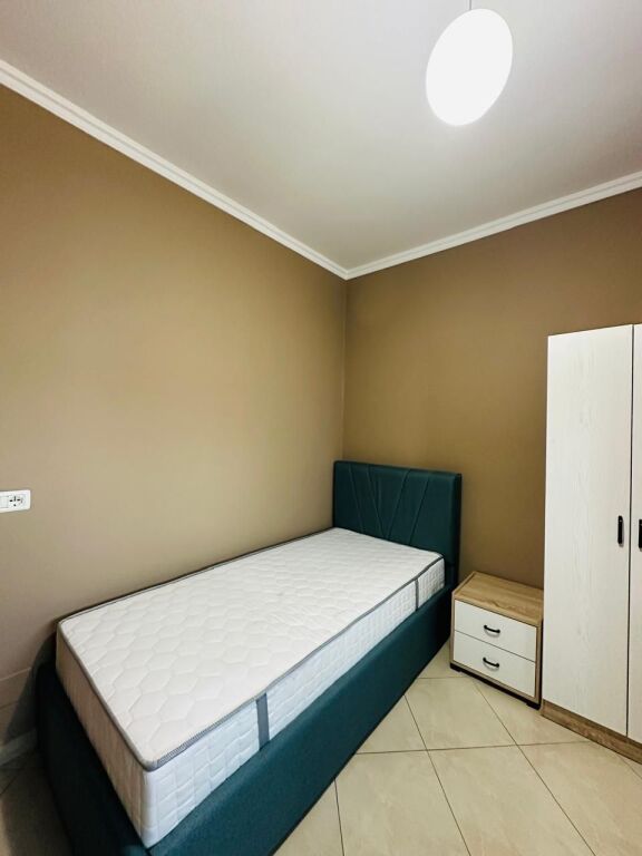 🏡 Jepet me qira apartament modern 2+1 te Pallati me Shigjeta