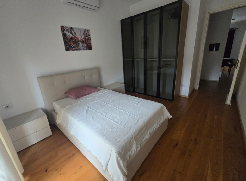 Jepet me Qira Apartament 2+1+2 – Secret Garden, pranë TEG