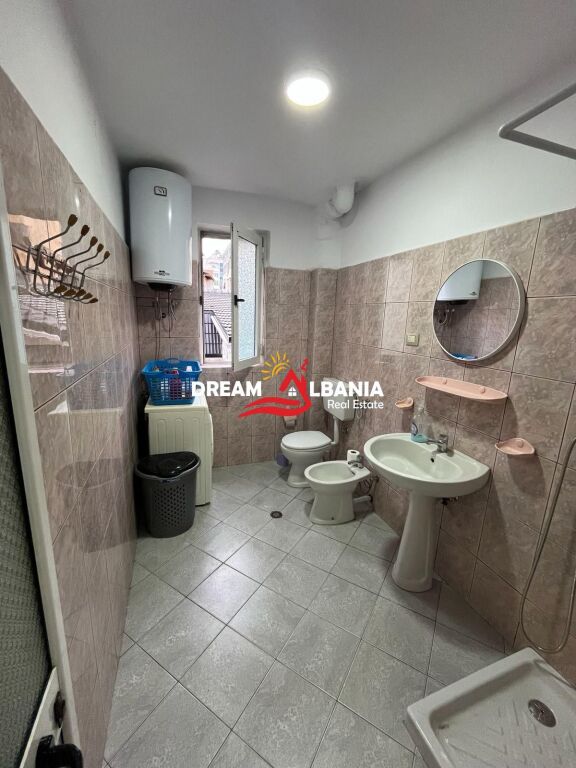 Jepet me qera apartament 2+1 tek Myslym Shyri, Tirane (ID 4229498)