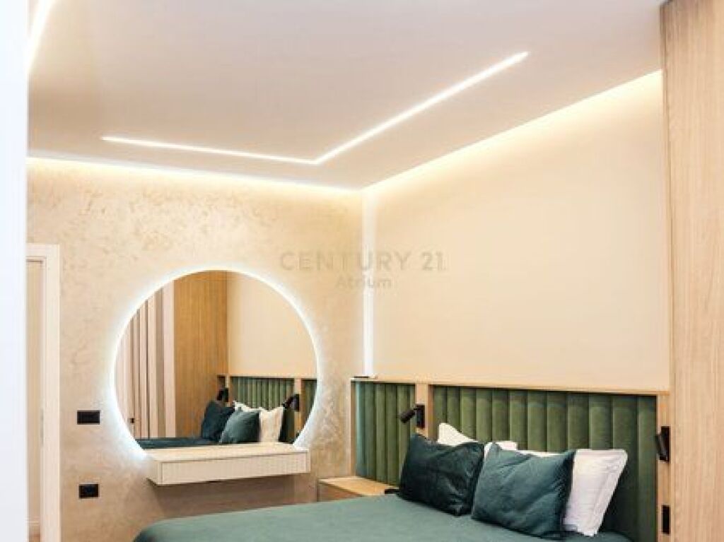 SHITET APARTAMENT 2+1+2GARAZHE TEK RESIDENCA RELUX NE SHKOZE!