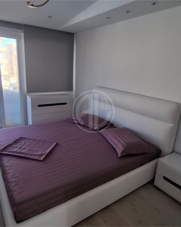 Jepet me qera apartament 2+1 -Vije e pare me detin  Plazg Durres