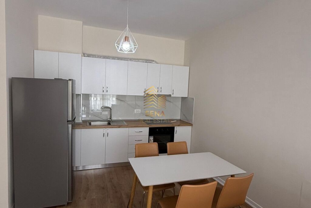Qira, Apartament 1+1+blk, Rruga 5 Maji – Kompleksi ”Tirana Uptown”, 50.000 Lek/muaj
