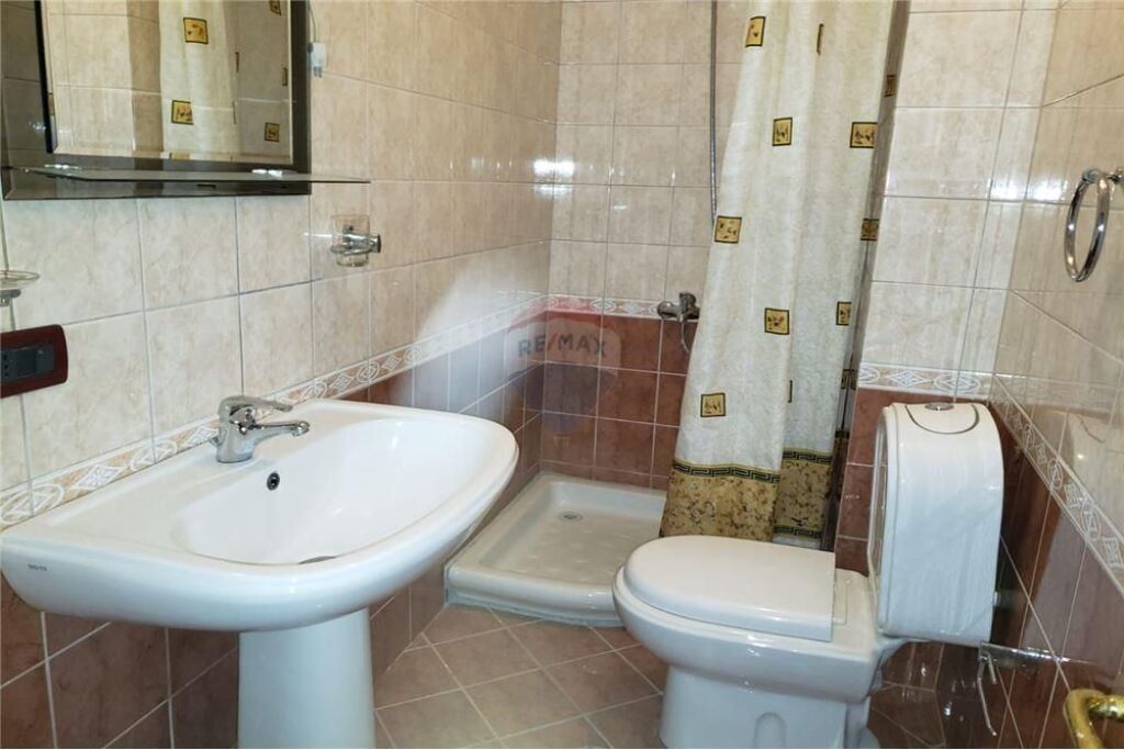 Appartamento - In Affitto - Myslym Shyri, Tirana