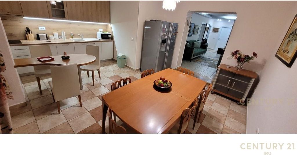 Apartment 2+1+2 for rent near St. Dinamo