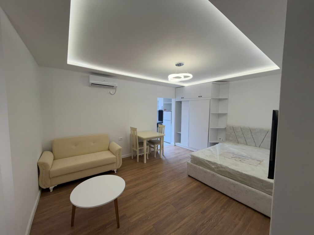 Studio apartment for sale near Restaurant Durresi, 3rd floor