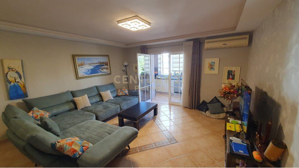 Apartament 2+1+2 per shitje tek Vasil Shanto